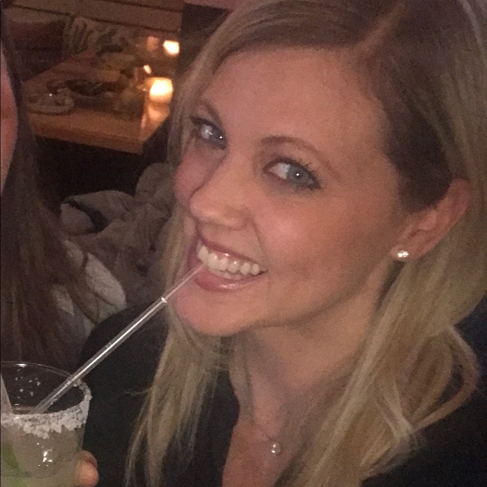 Meet your Posher, Jillian